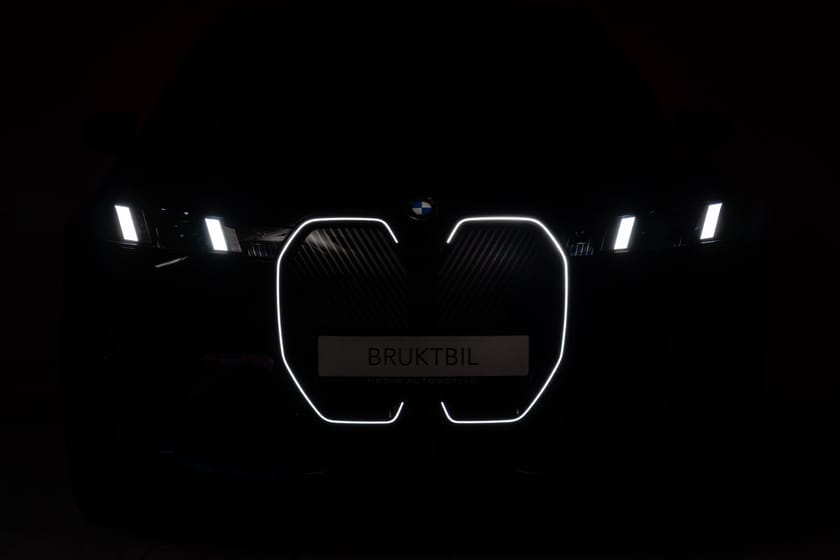 Bilde 2 av BMW iX xDrive60 