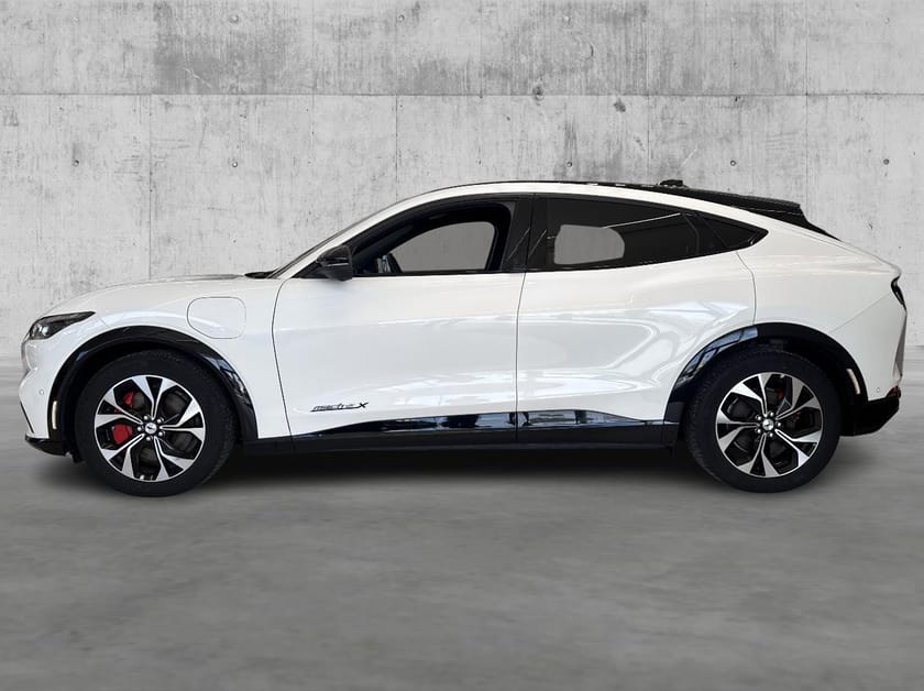 Bilde 2 av Ford Mustang Mach-E Long Range RWD, Tekno+, B&O, 360Kamera, Krok+++