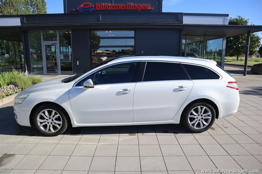 Bild 1 av Peugeot 508 SW 2.0 HDi 140hk Navi  Panorama Svensksåld