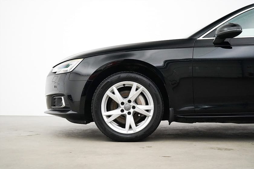 Bild 2 av Audi A4 Avant 2.0 TDI Quattro / 190hk / Värmare / PDC