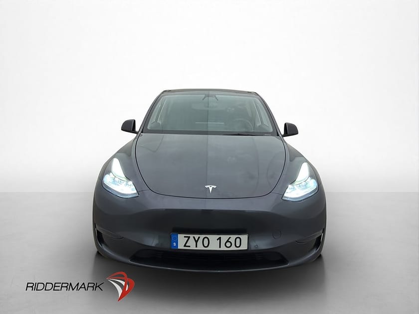 Bild 3 av Tesla Model Y Long Range AWD Autopilot Svensksåld MOMS