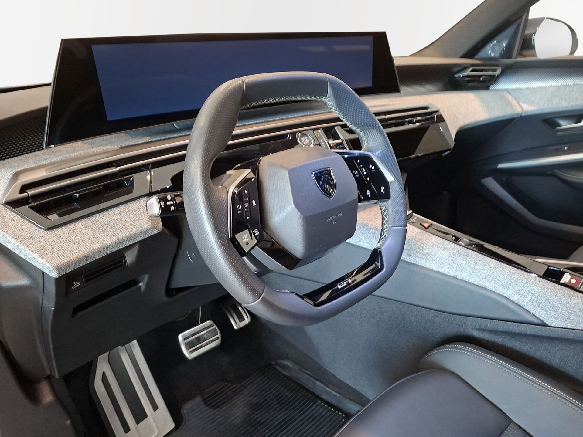 Peugeot 5008 GT Hybrid 145 A 5-d SUV 2025, bild 7/21