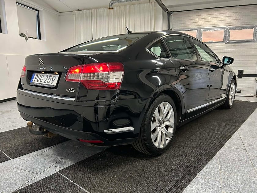 Bild 2 av Citroën C5 Sedan 2.0 181 hk BlueHDi Exclusive Automat Euro 6 Drag