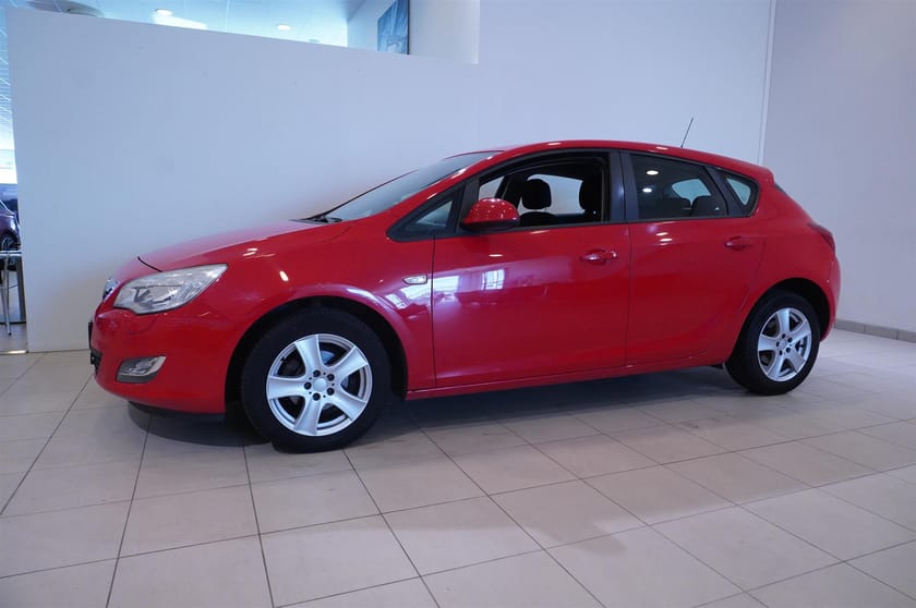 Bild 3 av Opel Astra 1.4 Turbo Manuell, 140hk 5-D Ledramp