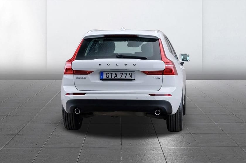 Bild 4 av Volvo XC60 T8 Twin Engine AWD Aut Momentum Adv Drag Pano MOMS 392hk