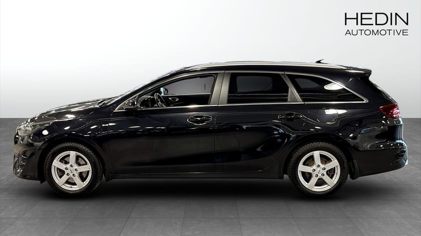Bild 2 av Kia Ceed Sportswagon Plug-in Hybrid SW  Backkamera P-sensor 3,95% räntekampanj