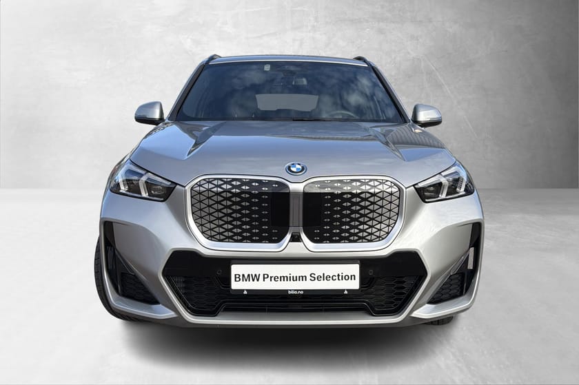 Bilde 4 av BMW iX1 xDrive30