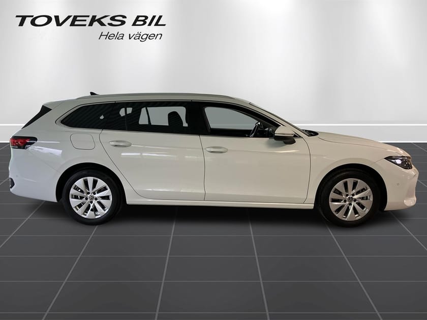 Bild 2 av Volkswagen Passat Variant eHybrid 1.5/204 Hk Laddhybrid Business/Dragkrok