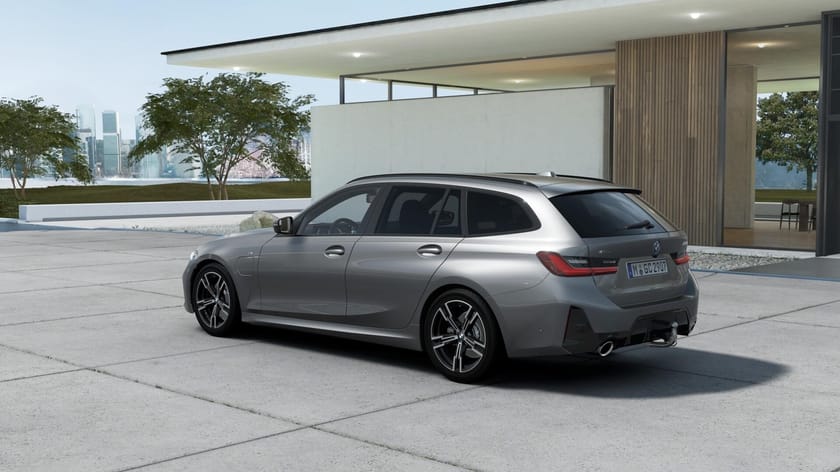 Bild 2 av BMW 330e xDrive Touring