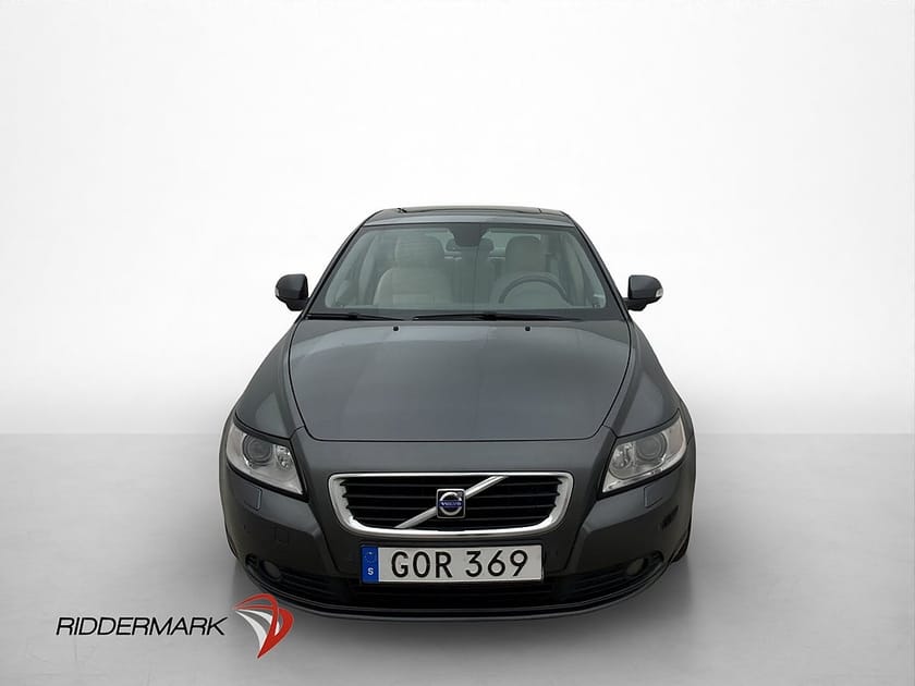 Bild 2 av Volvo S40 2.4 Summum Taklucka BLIS Skinn Drag P-Sensorer