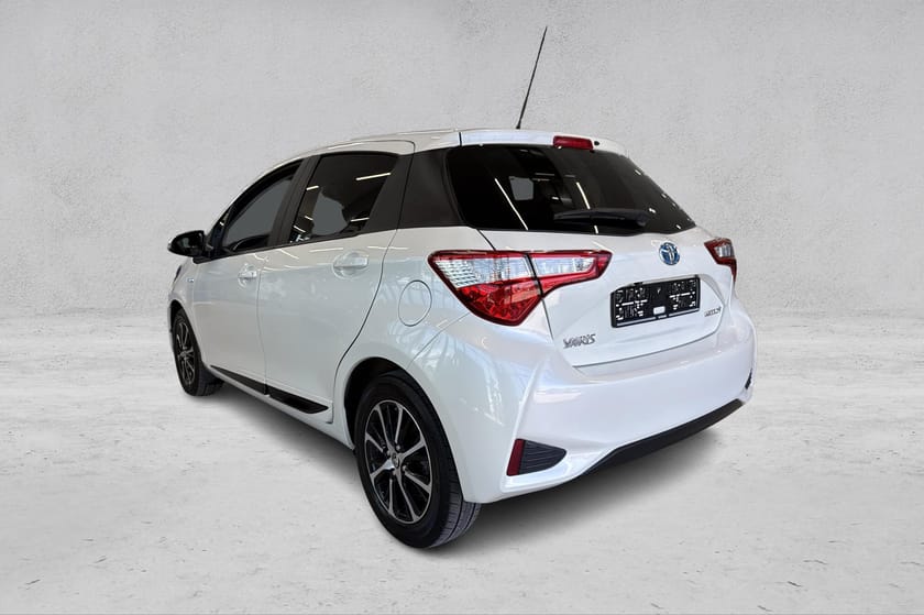 Bilde 3 av Toyota Yaris Hybrid 1.5 / Navi / Kamera / PKK 20-01-2028