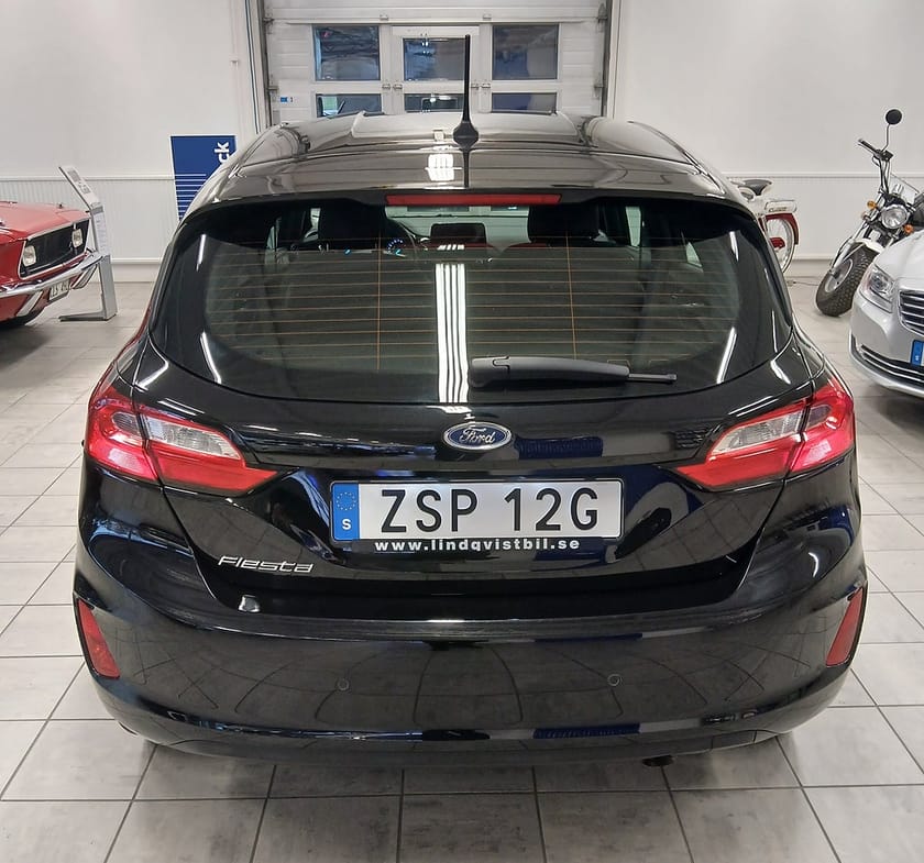 Bild 4 av Ford Fiesta Titanium 1.0T M6 Mkt utr - Låg skatt 437 Kr