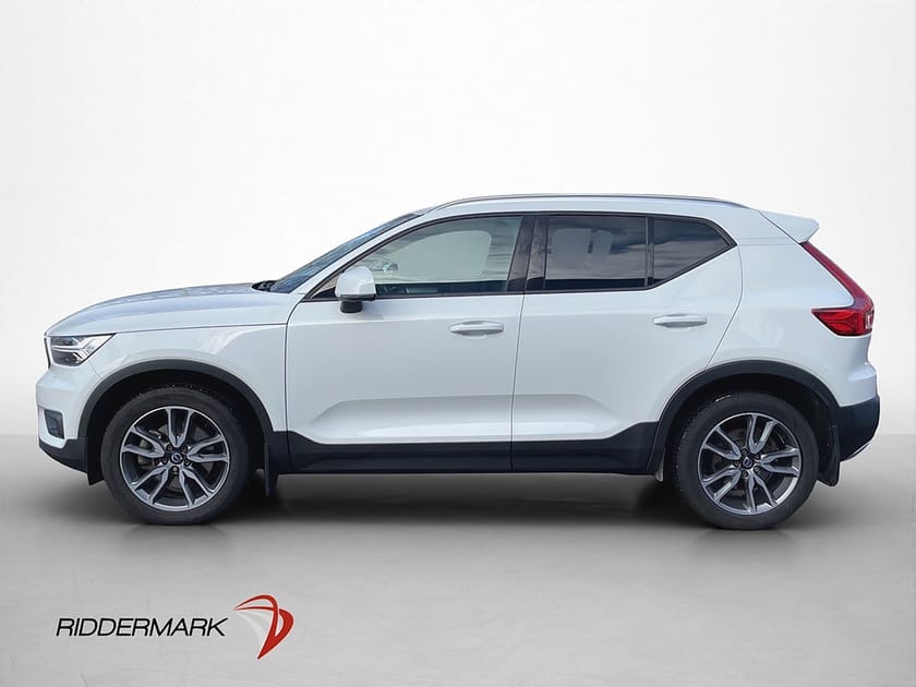 Bild 2 av Volvo XC40 T4 AWD Momentum Pro Pano Dragkrok Skinn 360° VOC