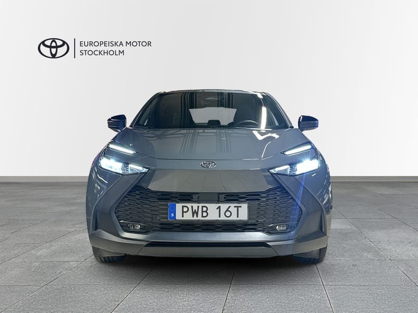 Bild 5 av Toyota C-HR PHEV 2,0 LADDHYBRID FWD ACTIVE /V-HJUL / MOMS