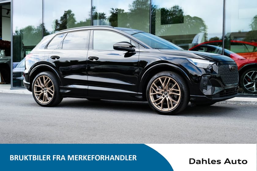 Bilde 1 av Audi Q4 55 e-tron quattro s line pl