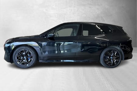 BMW iX M60 Bowers & Wilkins High End Sound System