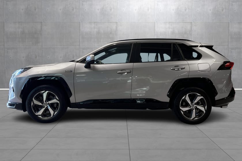 Bilde 2 av Toyota RAV4 Plug-in Hybrid AWD Automat