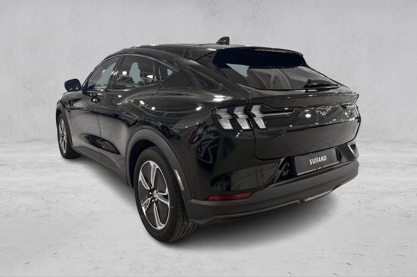 Bilde 3 av Ford Mustang Mach-E Standard Range | Lav km stand | God service historikk | 470km WLTP |