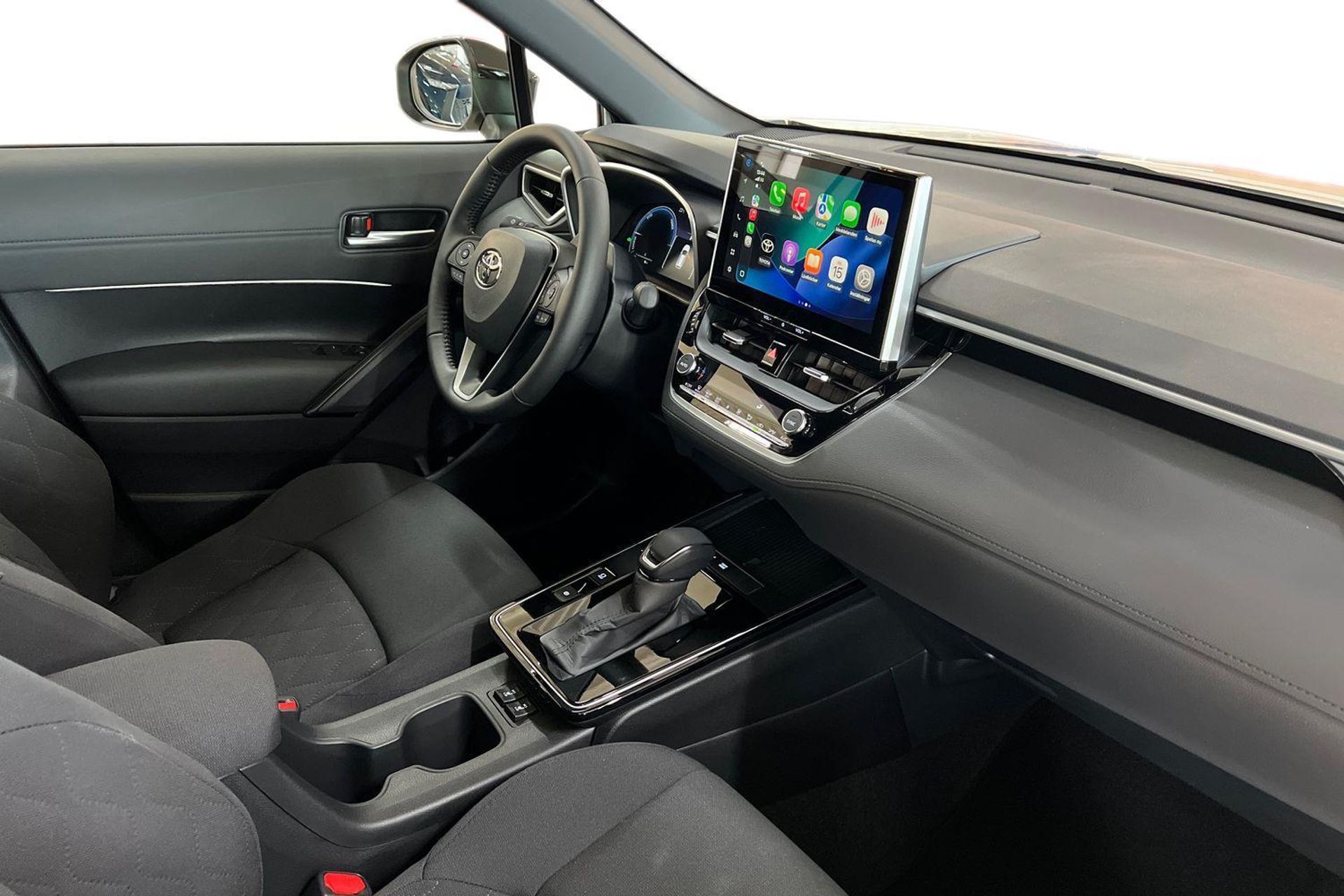 Toyota Corolla Cross 1,8 HYBRID STYLE 2026, kuva 6/10