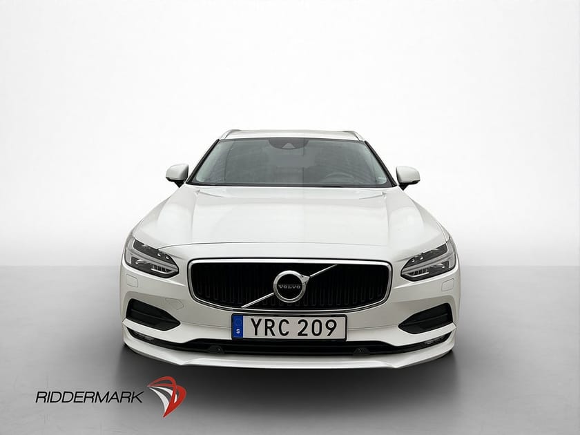 Bild 2 av Volvo V90 D4 AWD Momentum Skinn Värmare Kamera Navi Drag