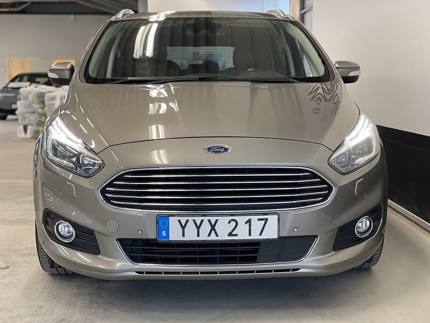 Bild 3 av Ford S-Max 2,0 TDCI AWD Business 7-sits 180hk Drag Värmare Na