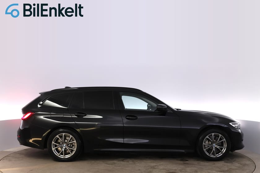 Bild 2 av BMW 330e xDrive Touring vxDrive Sport line B-Kamera Cockpit HiFi