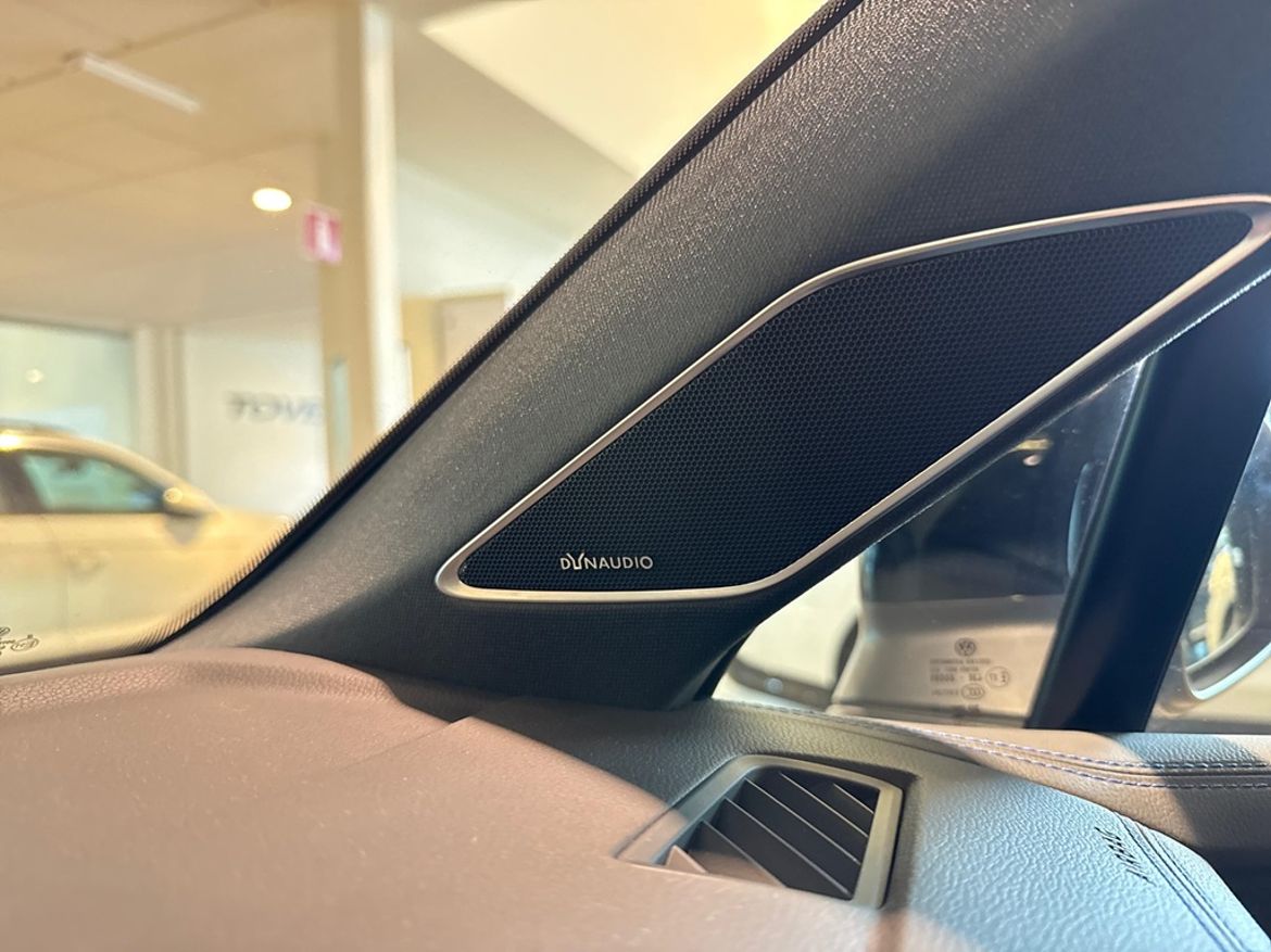 Volkswagen Volkswagen Touareg R eHybrid — bild 19