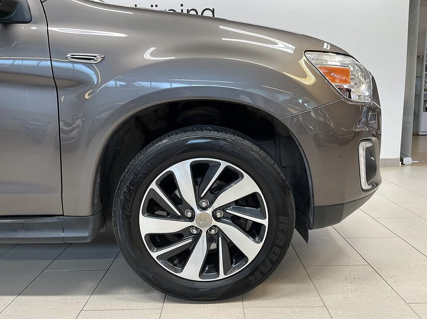 Bild 4 av Mitsubishi ASX 2.2 Di-D 4WD 150hk I Panorama I Dragkrok