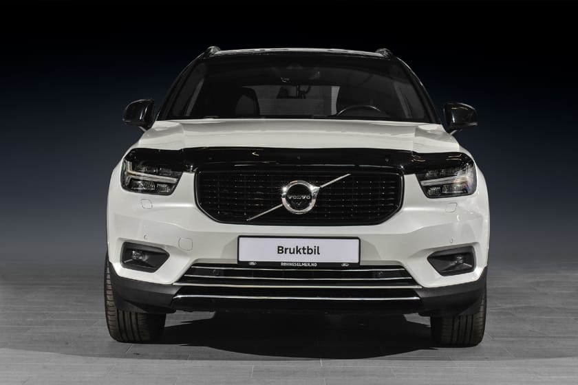 Bilde 3 av Volvo XC40 R-Design|P.varmer|Krok|360|LED|El.seter m/minne|190hk|