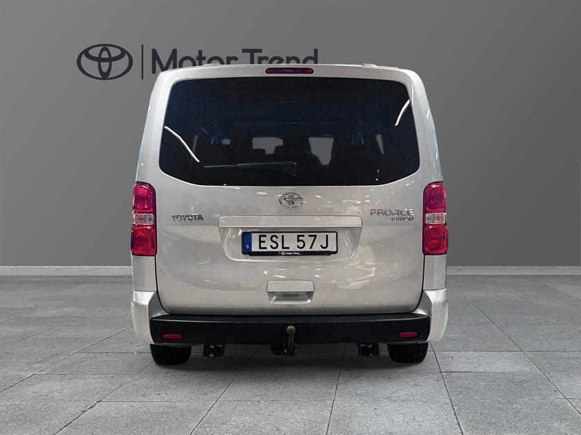 Bild 4 av Toyota Proace Verso SHUTTLE LONG 1,5 120 HK S&S
