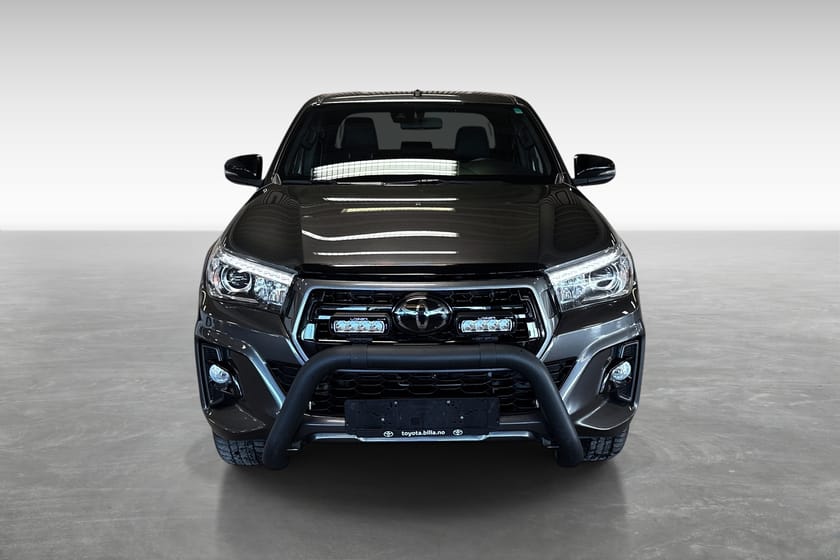 Bilde 3 av Toyota Hilux Dobbelcab 2.4 AWD SR+ D-cab velholdt og med lav KM