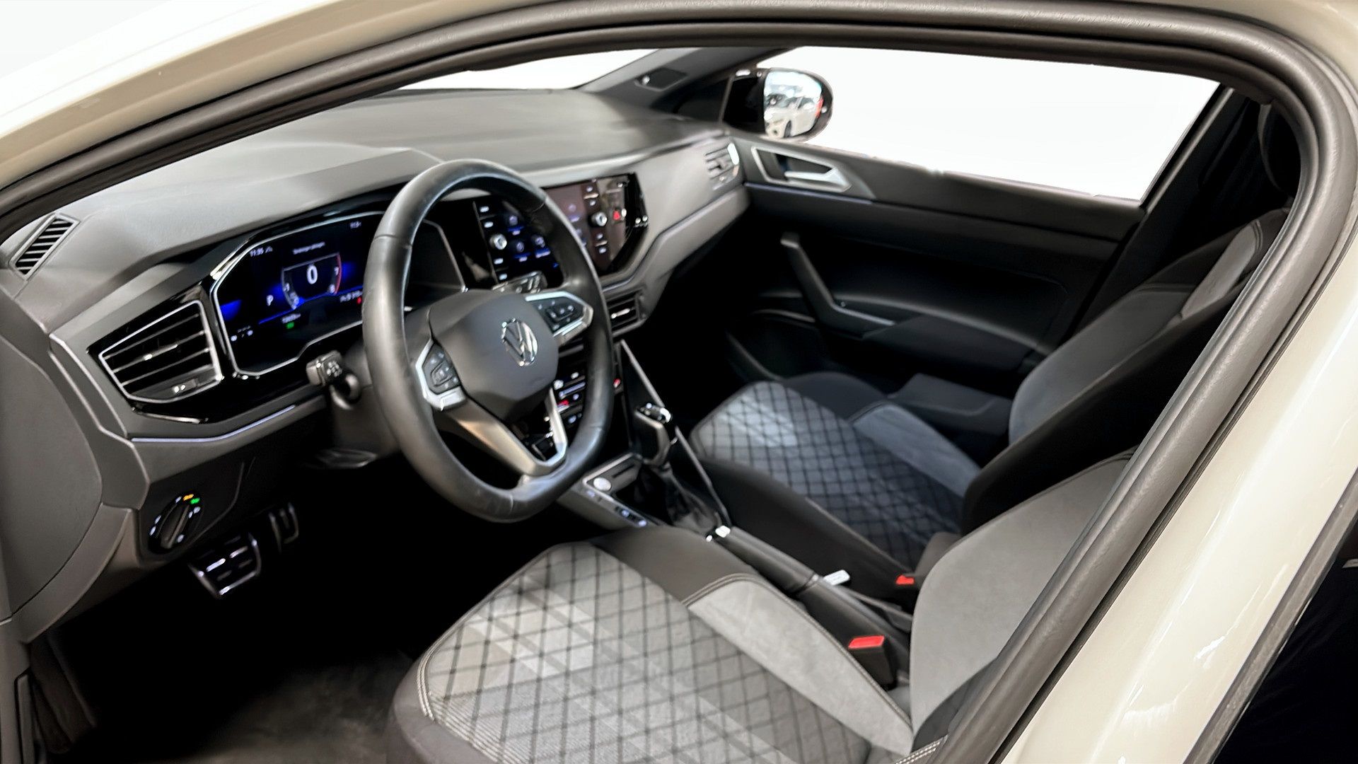 Volkswagen Taigo 2024, bild 7/10