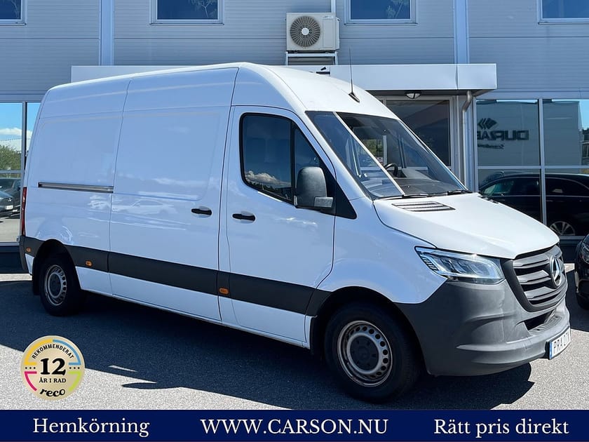Bild 1 av Mercedes-Benz Sprinter 211 CDI FWD Panel Van Carplay Värmare Backkamera