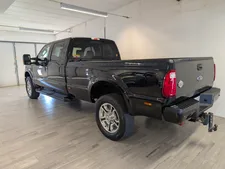 Ford F-350 Crew Cab