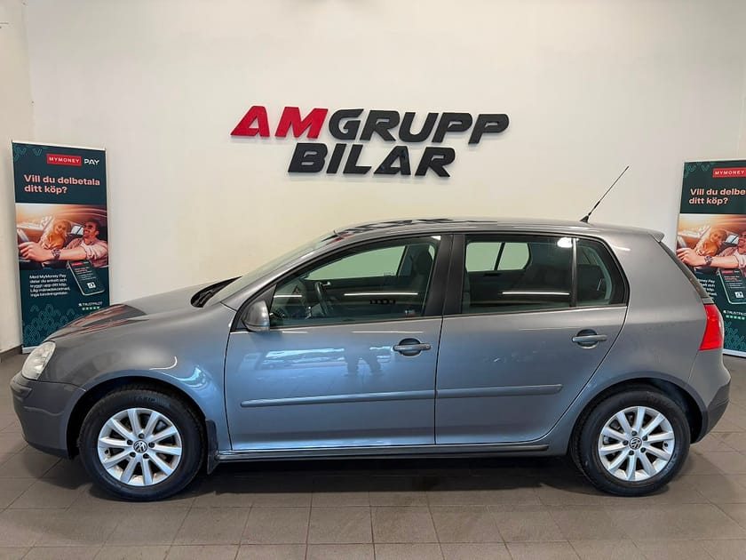Bild 3 av Volkswagen Golf 5-dörrar 1.6 Multifuel Trendline Euro 4 Ny besiktigad!