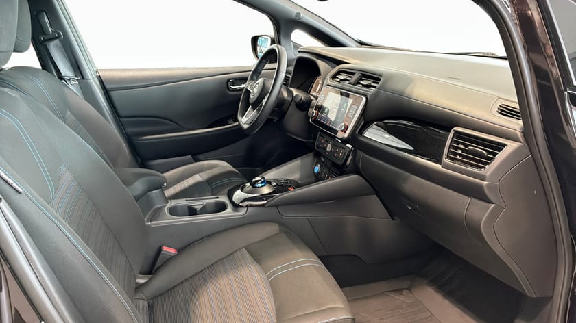 Bild 3 av Nissan Leaf 39 kwh 3 795kr/mån 18 mån privatleasing N-Connecta Värmepump