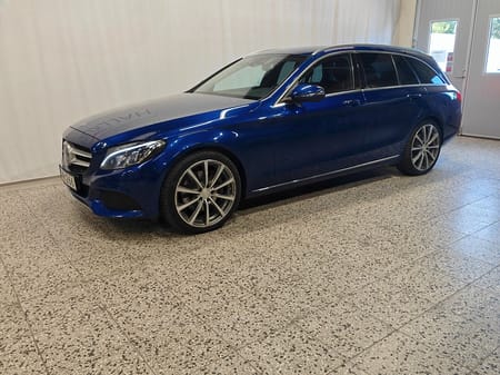 Mercedes-Benz C 300 T h C 7G-Tronic Plus, 231hk Avantgarde, P-Värmare, Burmester
