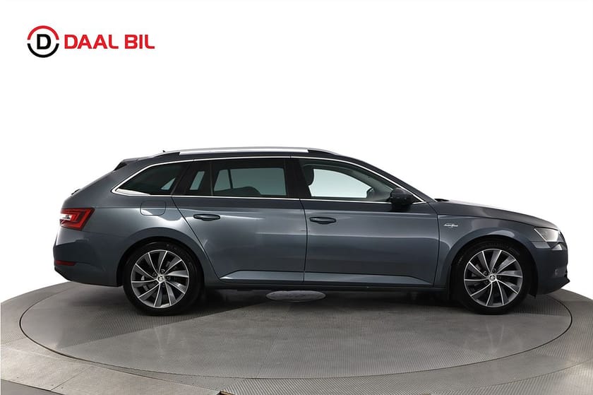 Bild 5 av Škoda Superb Kombi 2.0 TDI 4WD 190HK L&K CANTON® DRAG VÄRM B-KAMERA