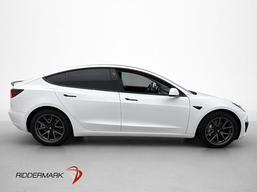 Bild 5 av Tesla Model 3 Long Range AWD Svensksåld Autopilot