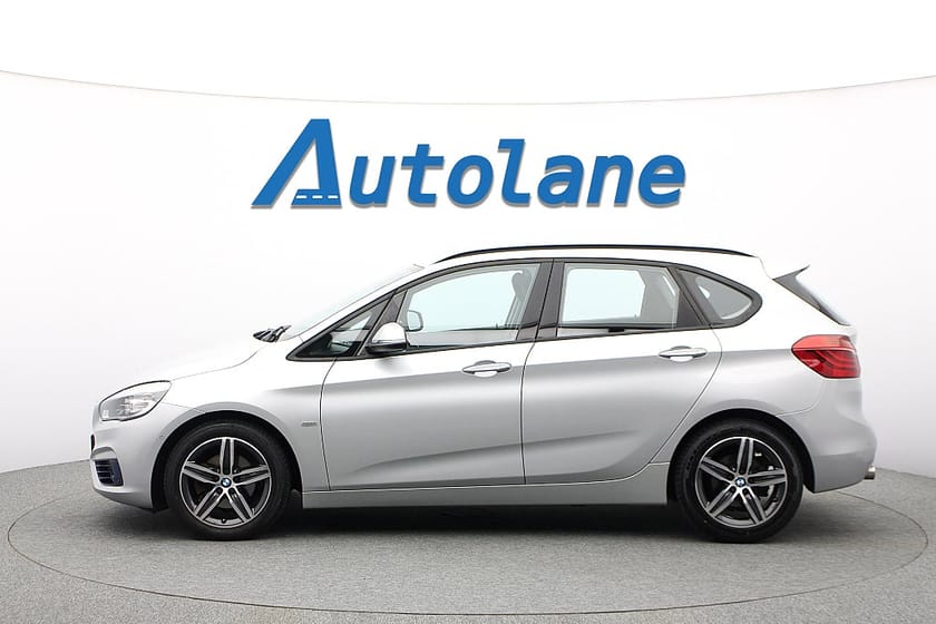 Bild 5 av BMW 218d Active Tourer SportLine, GPS, Automat, Rattvärme 150hk
