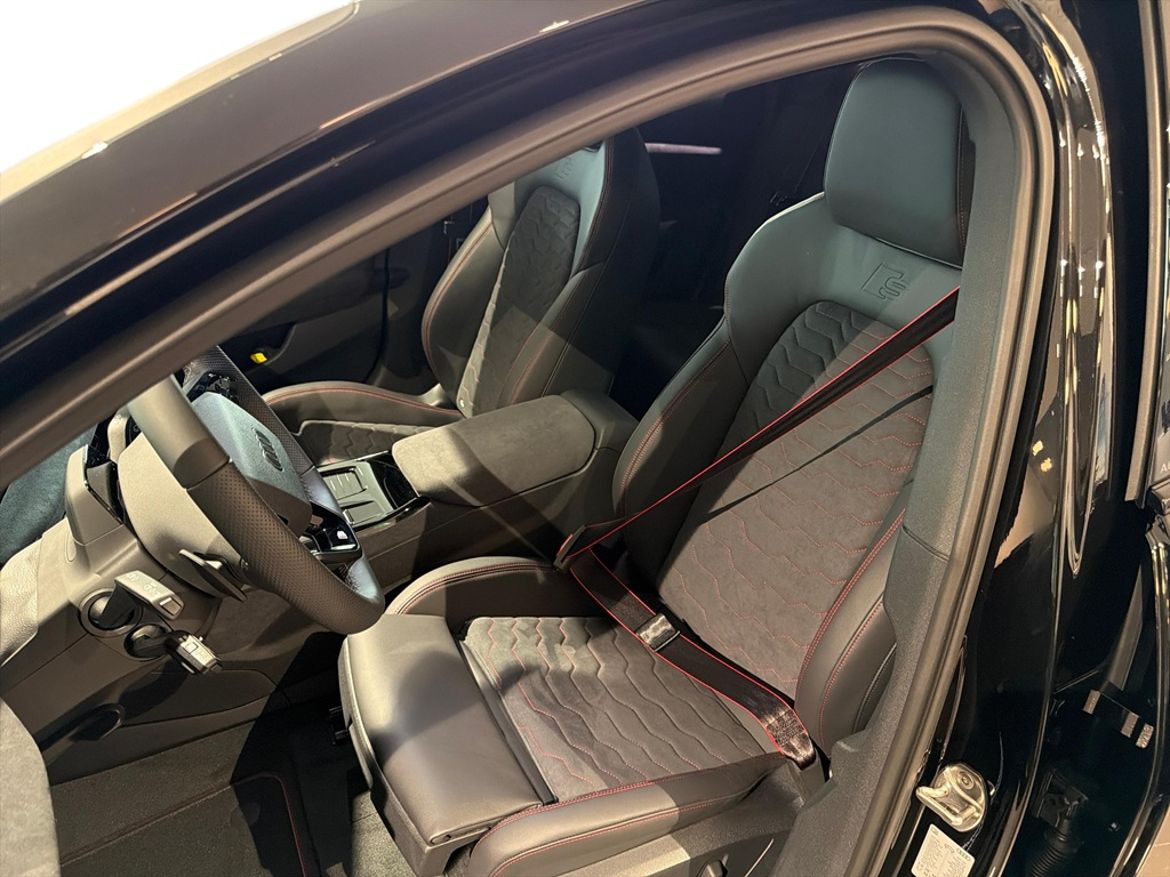 Audi Audi A6 Avant e-tron quattro — bild 13