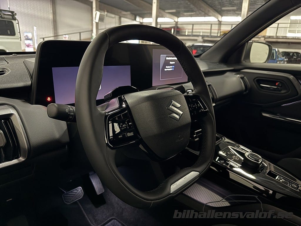 Suzuki e Vitara 61 kWh, 174hk, 2026
