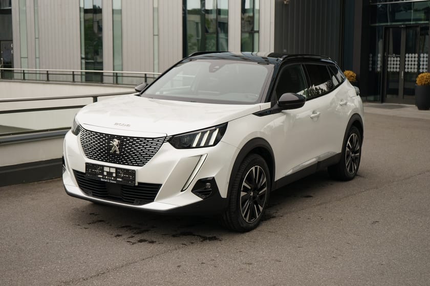 Bilde 1 av Peugeot e-2008 GT-Pack / Godt utstyrt !
