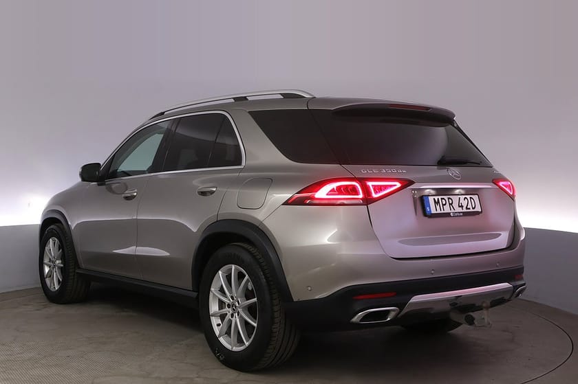 Bild 4 av Mercedes-Benz GLE 350 de 4MATIC 4M Drag Pano 360 Elstolar AdapFarth