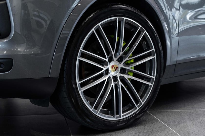 Bilde 3 av Porsche Cayenne E-Hybrid 