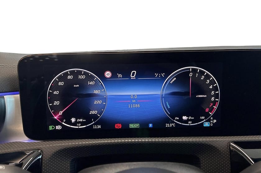 Bild 5 av Mercedes-Benz CLA 250 e