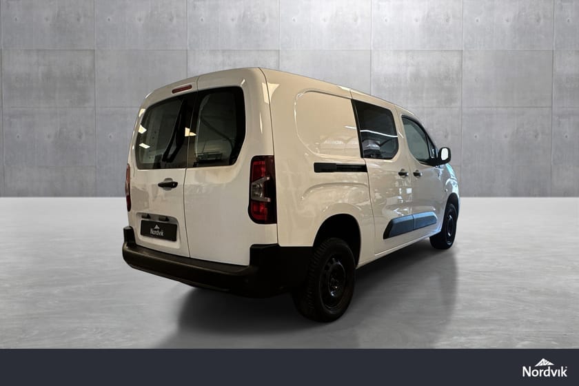 Bilde 4 av Toyota ProAce City L2 lang | 4x4 | skyvedør begge sider | lav km