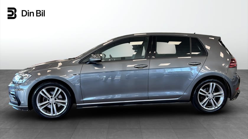 Bild 2 av Volkswagen Golf R-Line | Värmare | LED | ACC | Regnsensor