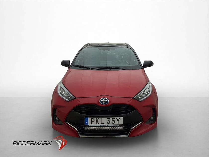 Bild 2 av Toyota Yaris Hybrid BiTone Kamera Rattvärme BLIS MOMS 116hk