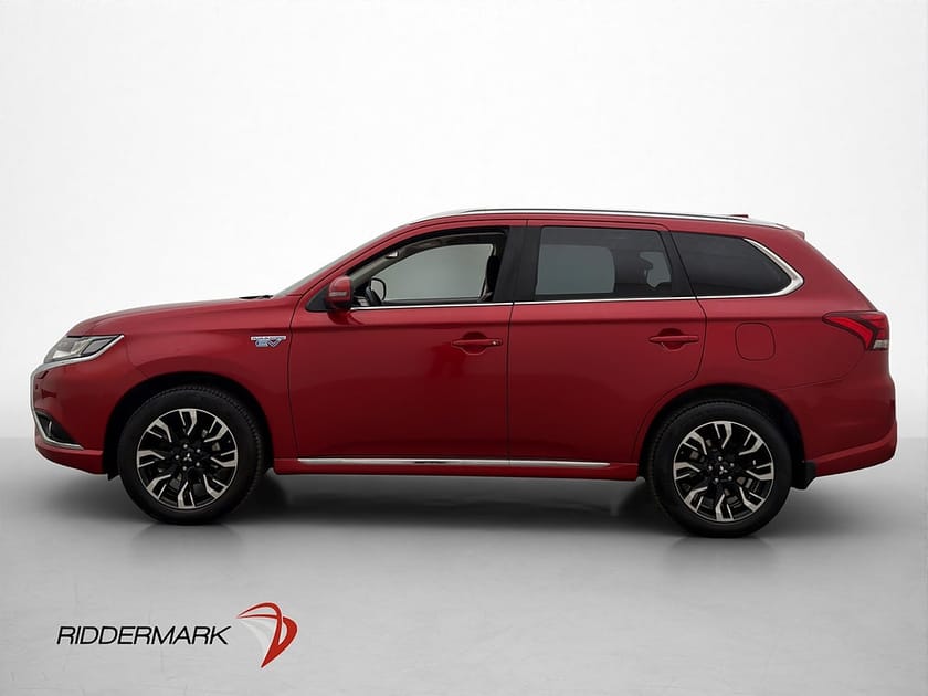 Bild 4 av Mitsubishi Outlander PHEV 203hk Comfort CarPlay Drag CarPlay